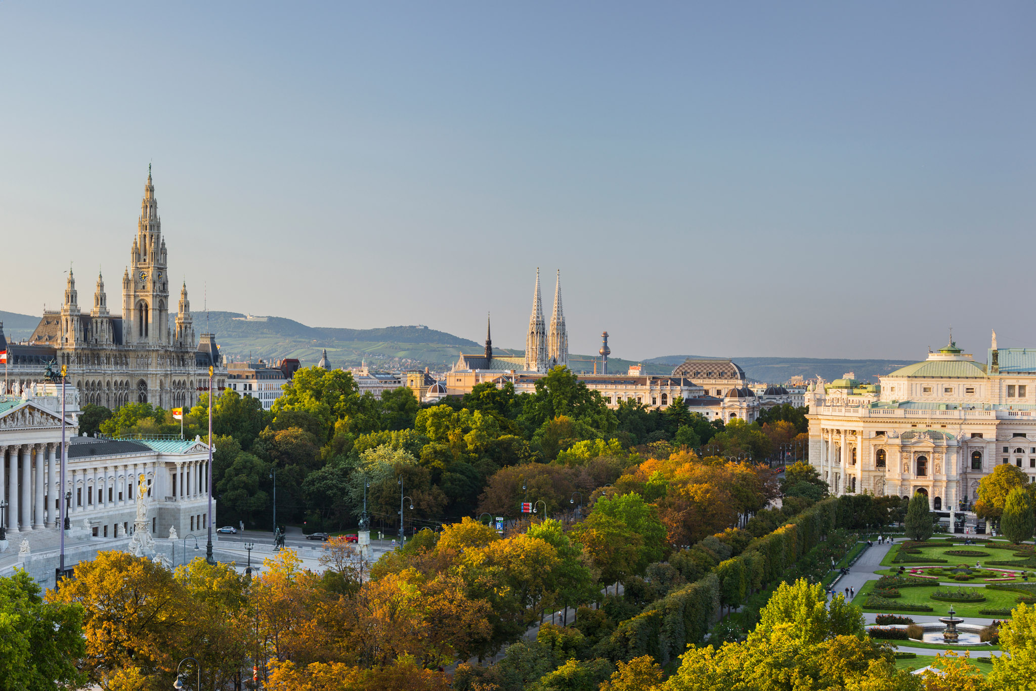Parlament, Rathaus, Burgtheater, Volksgarten, Ringstrasse, 1. Bezirk, Wien, Österreich